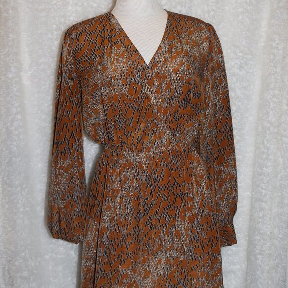 Esley Dresses & Skirts - Esley brown dress size small wrap style
